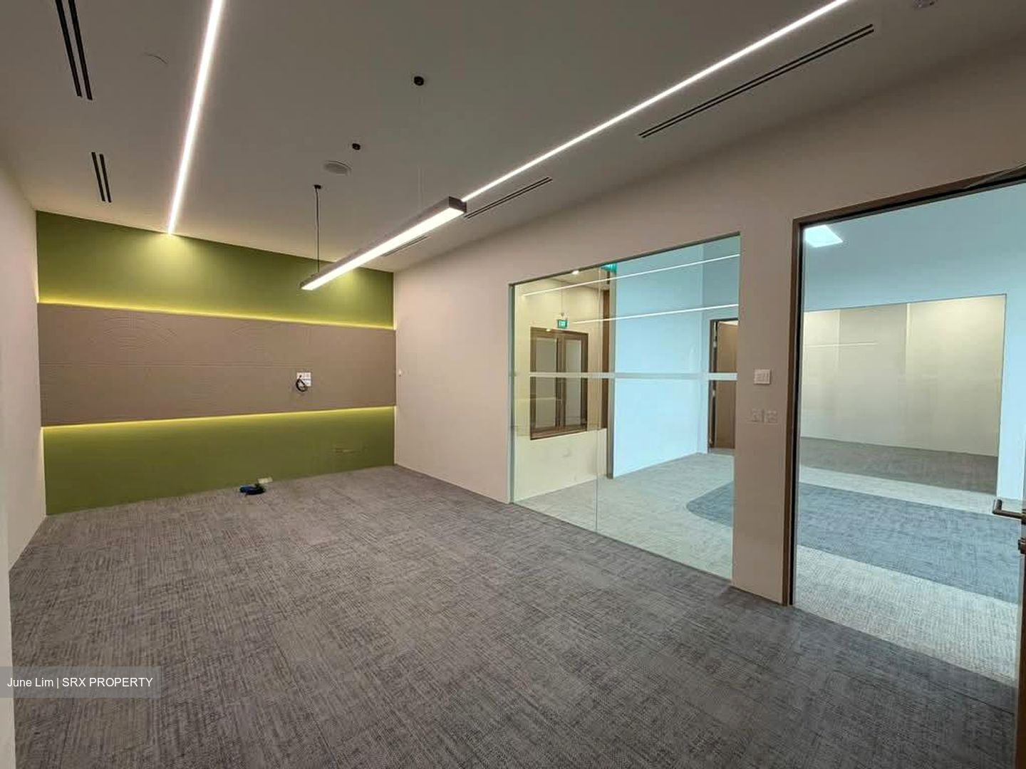 Solaris @tai Seng (D19), Factory #539416851